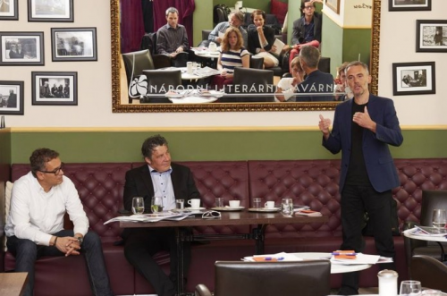 Image: tisková konference s Clausem Hermansenem